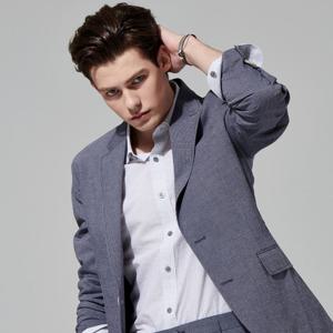 엠보스 네이비 미니체크 린넨 혼방 서커자켓 AMKC20281