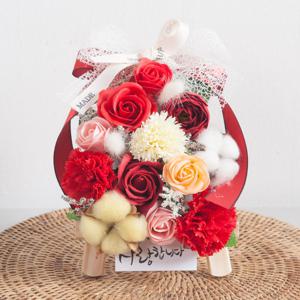 카네이션 조화 화환 자나미니 20cm 2컬러 꽃 어버이날 스승의날 테이블 장식 감사 존경