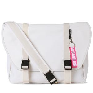 버빌리안 심플 메신저백 CREAM