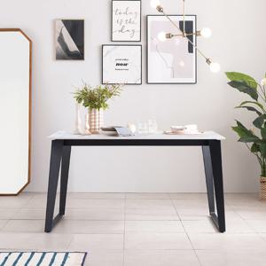 헤이미쉬홈 아놀드 포세린 통세라믹 4인용 식탁 테이블 1400