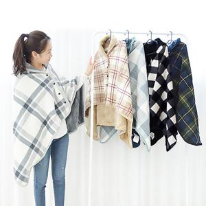 똑딱이 밍크 극세사 담요 무릎담요 겨울담요 입는담요 캠핑 차박