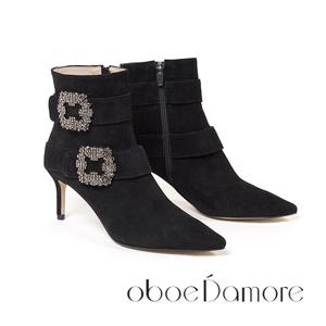 오보에다모르 포인티드 보석장식 앵클부츠 OSB4465