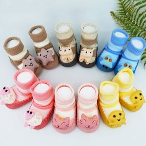 [리틀맘]딸랑이 걸음마신발 보행기신발 양말신발 돌아기신발