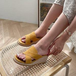 [신꼬가] 천연 소가죽 여자 발 편한 쿠션 통굽 슬리퍼