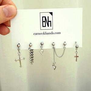 써지컬스틸 남자 여자 삼각투핀 귀걸이 피어싱 세트