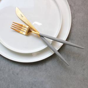 [큐티폴] 고아 라이트그레이골드 디너 포크