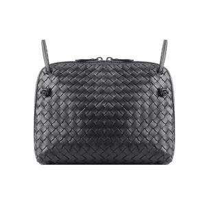 [보테가베네타] 인트레치아토 메신저백/블랙/245354 V0016 8175