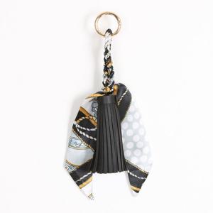 샵앤_ 테슬 여성 장식 키홀더 악세서리 키링 J-NN-WAC-0706-블랙