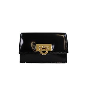 (명품) 페라가모 간치니 클래식 카드 홀더 220435