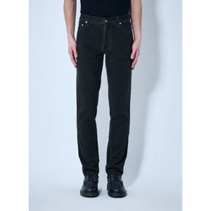 버버리 로고 패치 릴렉스 핏 스트레이트 진 8101261 B8634