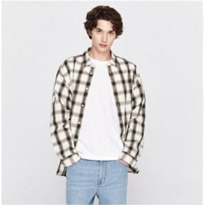 [지오다노]남성 오버핏 긴팔 체크 셔츠 045911
