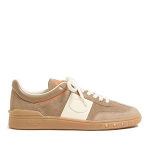 발렌티노 스웨이드 스터드 라운드 토 레이스업 스니커즈 7Y2S0H