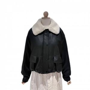 러브앤쇼  배색퍼무스탕점퍼 (GCFLGJP02)