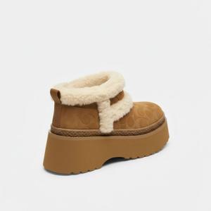 코치 크리스티나 부티 인 시그니처 스웨이드 CCO35 TOB