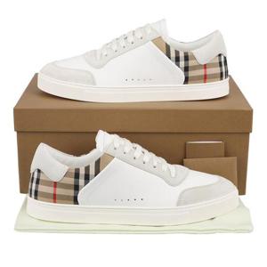 버버리 남자 체크탭 스니커즈 8069089 A9022