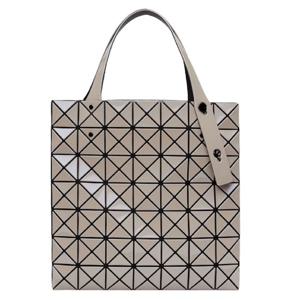 25 FW 바오바오 여성 그레이 프리즘 메탈릭 토트백 252730F049015