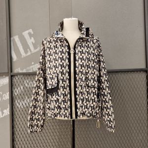 르니앤맥코이 프린트바람막이후드점퍼 MM05JP0017HJY