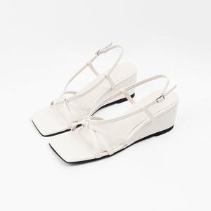 [신난다슈]여성 슬링백 샌들 힐 5cm 여자 웨지 힐 뮬 샌들 발편한 통굽 NF255221 아이보리