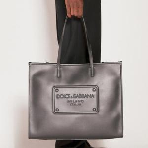 25 FW 돌체앤가바나 로고 모티프 엠보스 레더 토트백 블랙 BM2274 AG218 80999