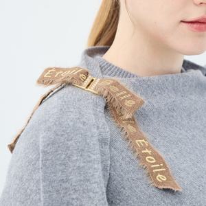 [유닛] 리본 플루메리아 브로치 UFKWAA301N