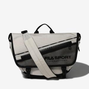 휠라 테크 스몰 메신저백 FS3BCG1007X_CRM