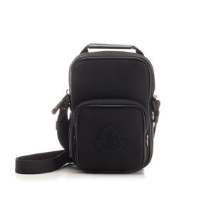 25 FW 몽클레어 Yehor 지퍼 크로스바디백 블랙 5L00007M2388