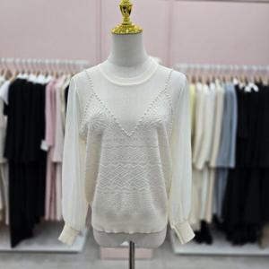 [샤틴]진주,레이스 패턴배색 니트 블라우스S251K961A03_JK