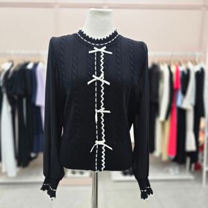 [샤틴]물결넥 리본장식 소매시스루 니트S253K964A