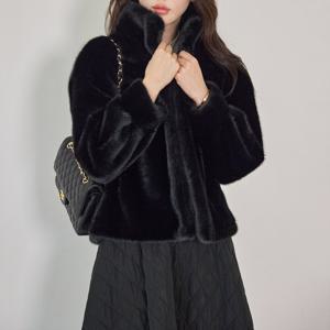 [모리스커밍홈] 하이넥 볼륨소매 퍼코트_M2512FU001D