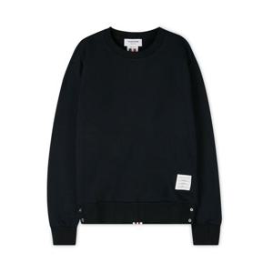 톰브라운 남성 삼선 백로고 네이비 맨투맨 MJT085A 03377 415