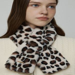 잇미샤 레오파드 페이크 퍼 머플러 ITPCAMF700