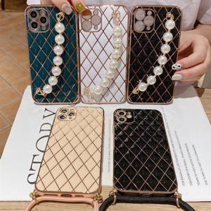 럭셔리라인 갤럭시S21 진주 핸드 크로스바디 줄 스트랩 케이스