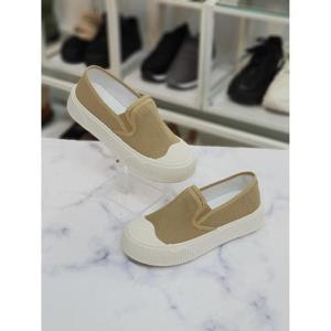 한슈 세이브존07 통굽 슬립온 4.5cm HS23Y-2205jz