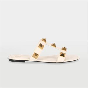 발렌티노 로만 스터드 여성 샌들 W2S0BU9 ZWM I16