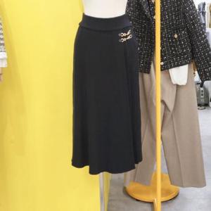 르피타 DP01 체인버클 니트 핀턱 스커트 L244USKB02