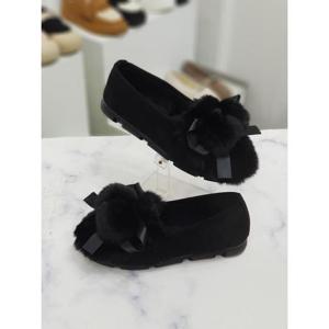 한슈 세이브존09 스웨이드 리본 방울 장식 퍼안감 여성 플랫 1cm HS950214aa