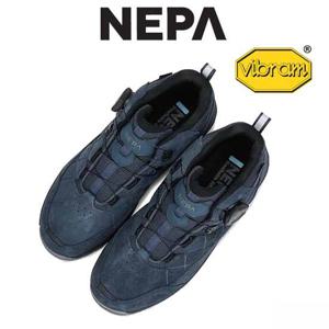 네파 남성 칸네토 비브람 메가그립 트렉션 고어텍스 보아 미드컷 7L17606