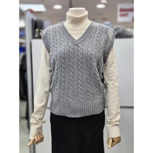 밀스튜디오 세이브존04 울 꽈배기 브이넥니트조끼 LR2IVB105