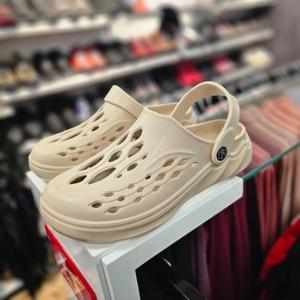 콜핑 HC03 인젝션 타입의 EVA샌들 및 슬리퍼(베이지) KUM1371U