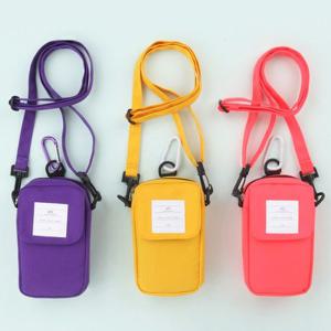 활용도 높은 미니 크로스 데일리백 보조 가방