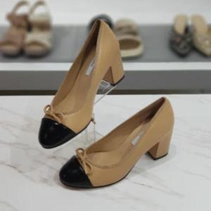 한슈 세이브존03 코아 리본 배색 미들 펌프스힐 7.5cm AGHS611940srA