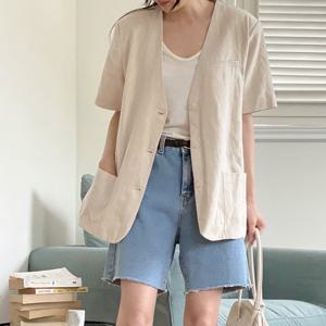 샵앤) 국산 여성 노카라 V넥 단추 린넨 반팔 하프 자켓 SML-WJK-4437-크림
