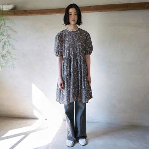 [써스데이아일랜드][여성]플라워 라운드 넥 미디 원피스 (T256MOP326W)