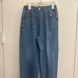 에스핏 HC38 배기핏 데님 PT SJZ101-MJPT44