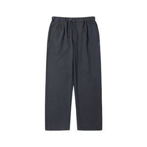 [커스텀멜로우]다크 그레이 로고 스웨트 팬츠 CWPAW24742GYD