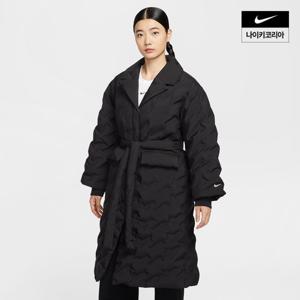[나이키] 스포츠웨어 스우시 시리즈 여성 써마 핏 오버사이즈 다운 트렌치 코트 IB2011-010