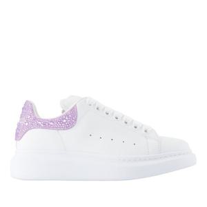 알렉산더맥퀸 오버사이즈 레이스업 라운드 토 스니커즈 666407W