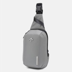 [데상트]데상트 스포츠베이직 슬링백 S SP323UBG72GRY0 가방