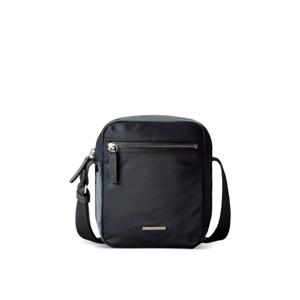 25 FW 캘빈클라인 지퍼 스트랩 숄더 백 LV04D3176GCGE TP445080463