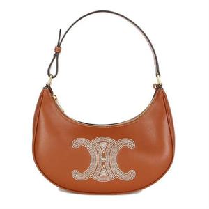 셀린느 193953EFS 04LU 트리오페 자수 로고 스무스 카프스킨 아바백